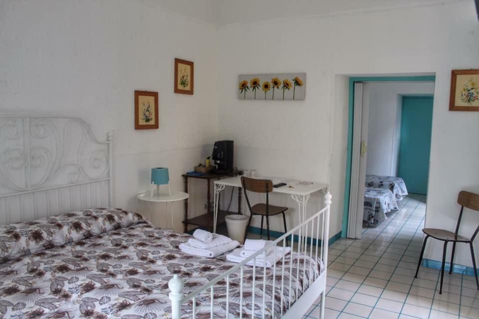 Bed and Breakfast Le Chiazzette Acireale Exterior foto