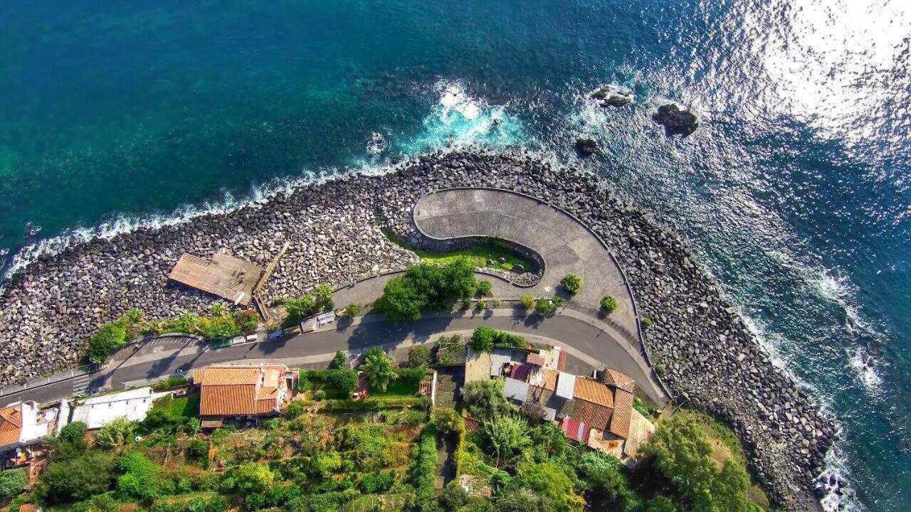 Bed and Breakfast Le Chiazzette Acireale Exterior foto